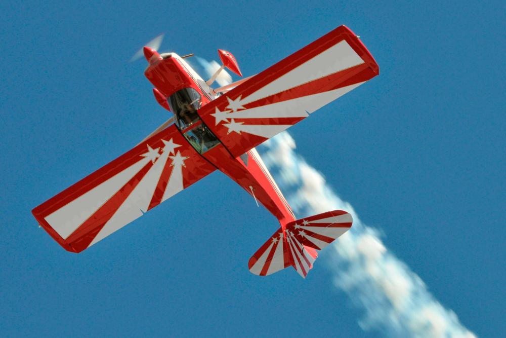 aerobatic plane